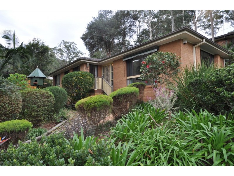 27 Rainforest Road, Wyoming NSW 2250