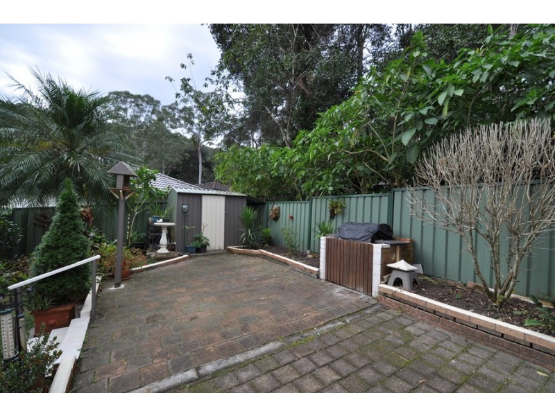 27 Rainforest Road, Wyoming NSW 2250