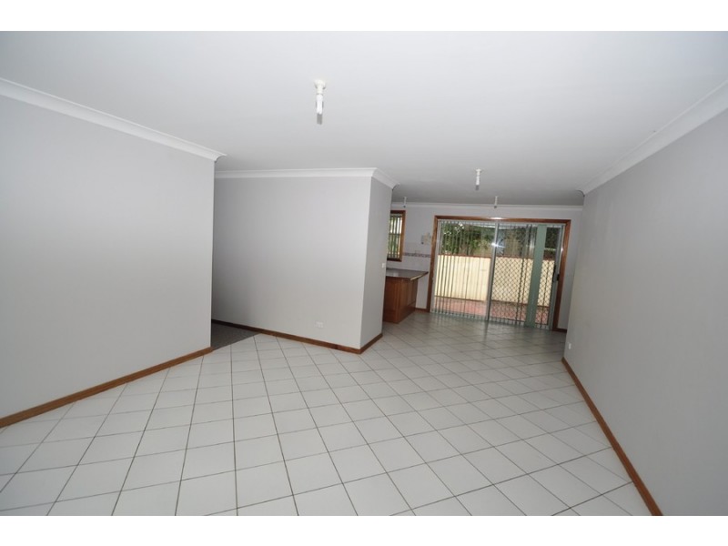 2/1 Wesley Street, Narara NSW 2250