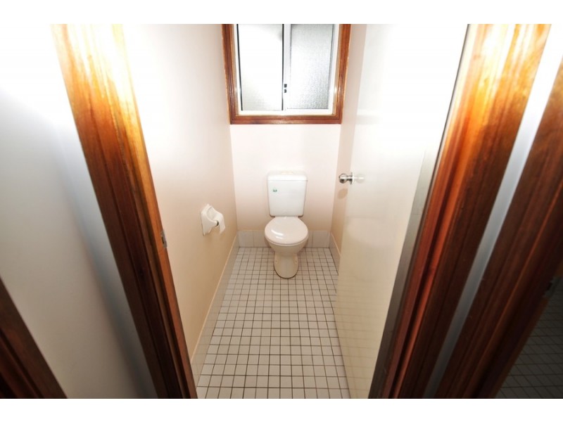 2/1 Wesley Street, Narara NSW 2250