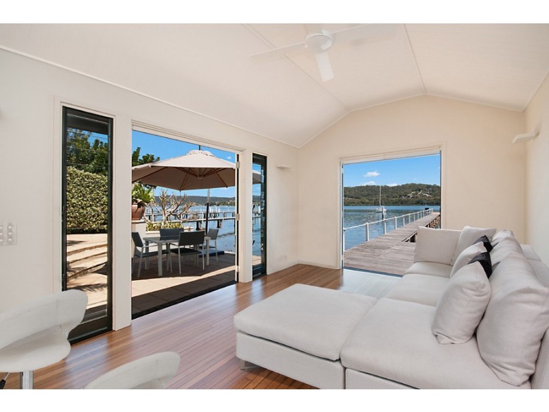 34 Eulalia Avenue, Point Frederick NSW 2250