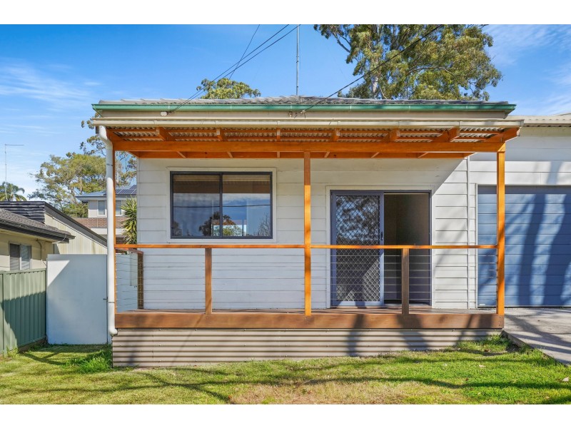 2a Bellbowrie Avenue, Narara NSW 2250