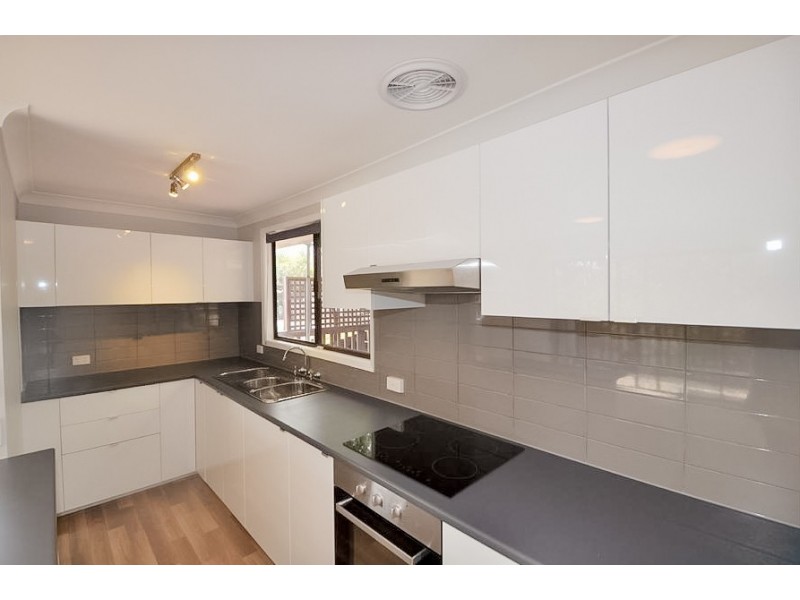 16 Joyce Avenue, Wyoming NSW 2250