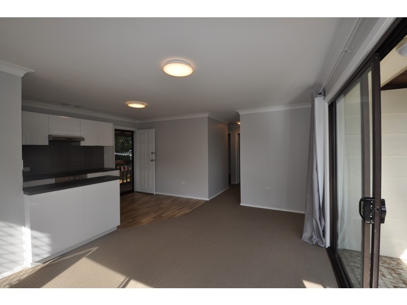 16 Joyce Avenue, Wyoming NSW 2250