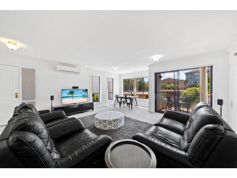 3/14 Lynn Avenue, Point Frederick NSW 2250