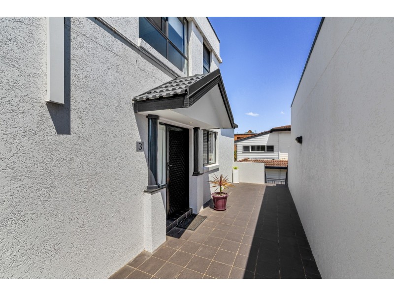 3/14 Lynn Avenue, Point Frederick NSW 2250