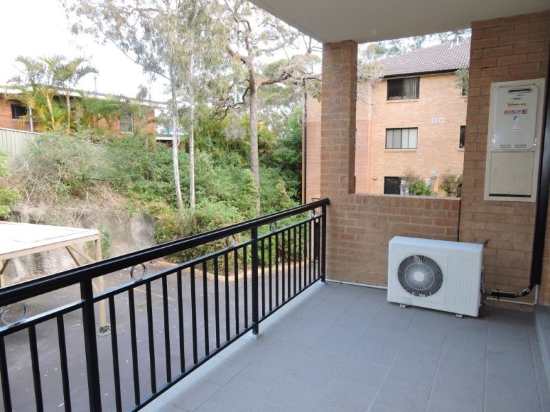 17/1 Batley Street, Gosford NSW 2250