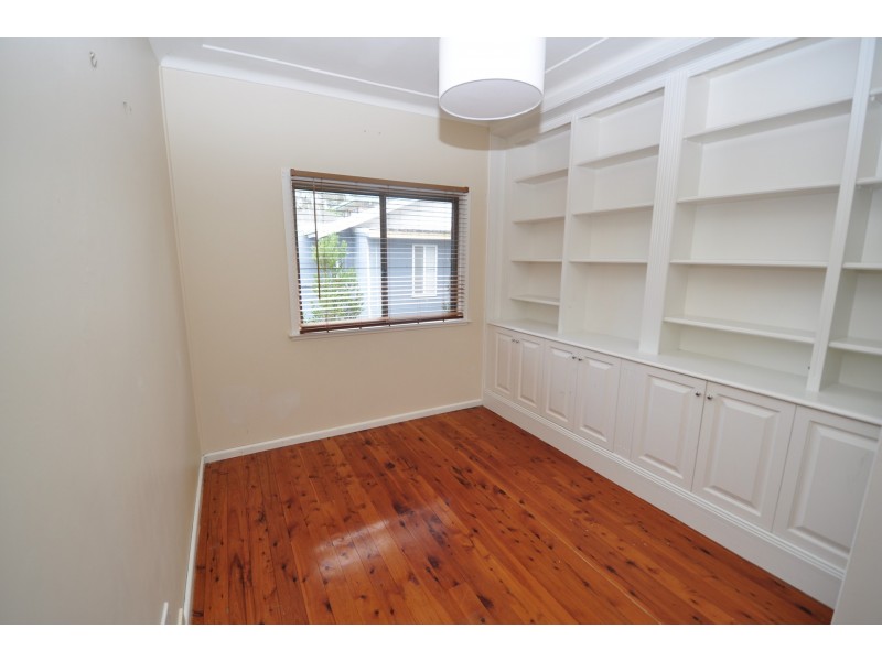 10 Ogilvie Street, Terrigal NSW 2260