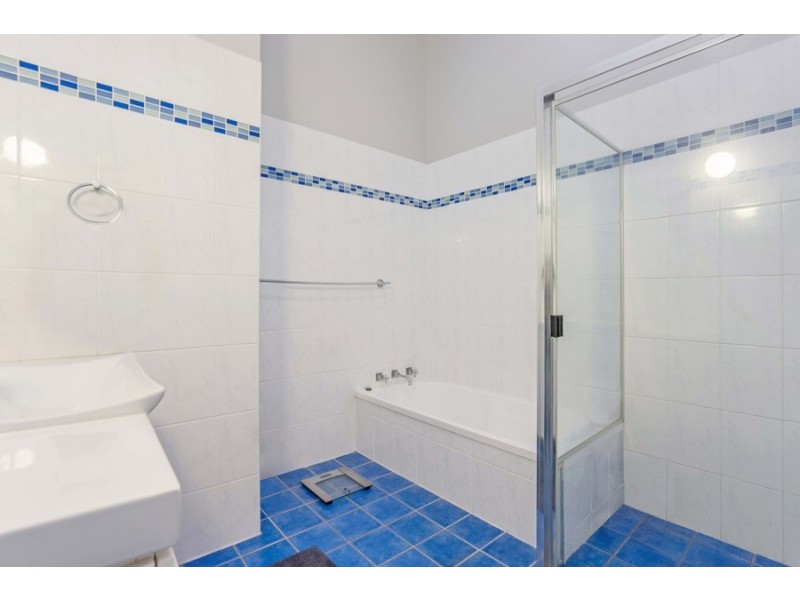 28 Gregory Street, Wyoming NSW 2250