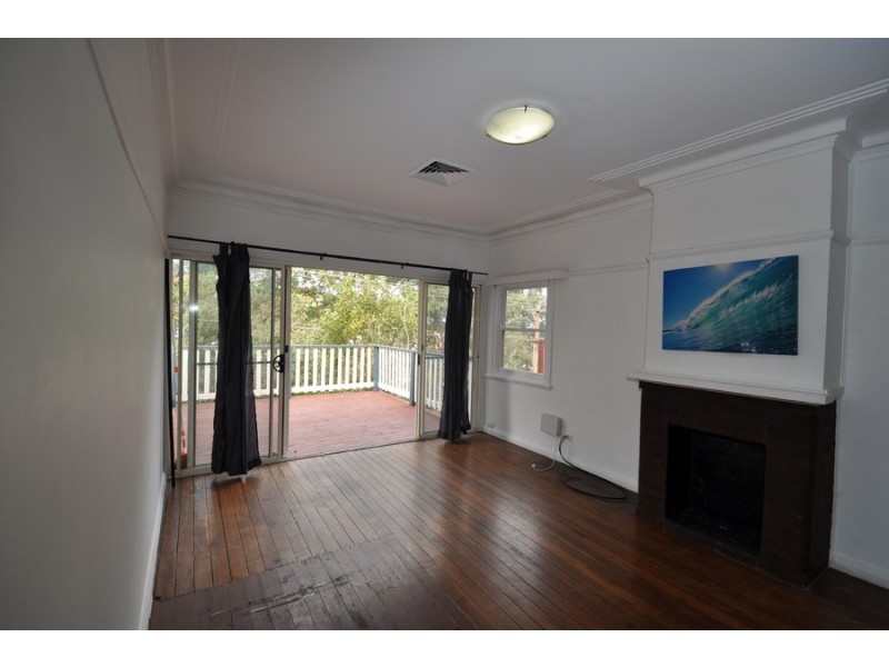 24 Kendall Street, Gosford NSW 2250