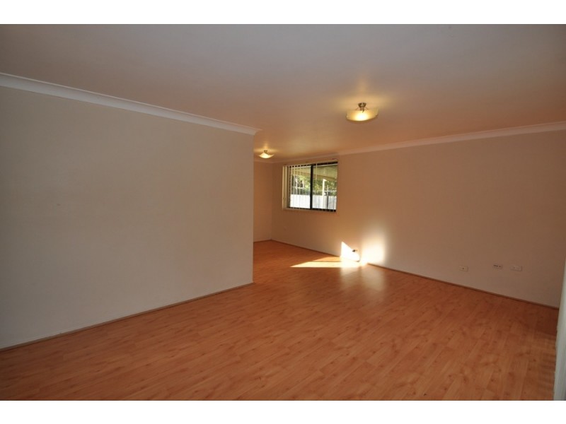 13 Roselands Avenue, Wyoming NSW 2250