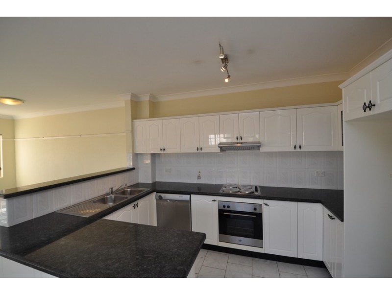 1/44 Frederick Street, Point Frederick NSW 2250