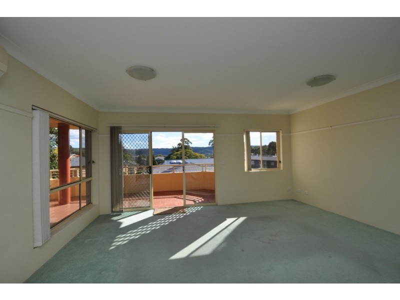 1/44 Frederick Street, Point Frederick NSW 2250
