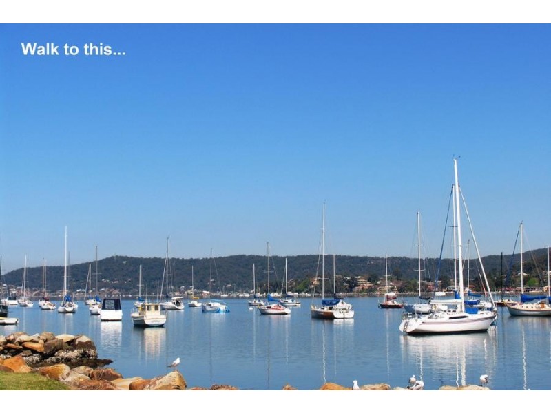 2/4 Duke Street, Point Frederick NSW 2250