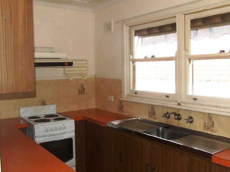 52 Lushington Street, East Gosford NSW 2250