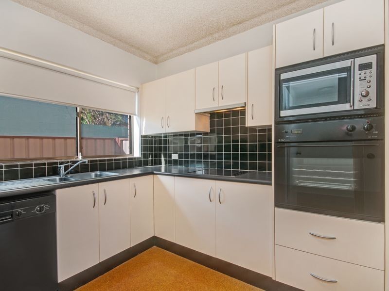 24/7 York Street, East Gosford NSW 2250