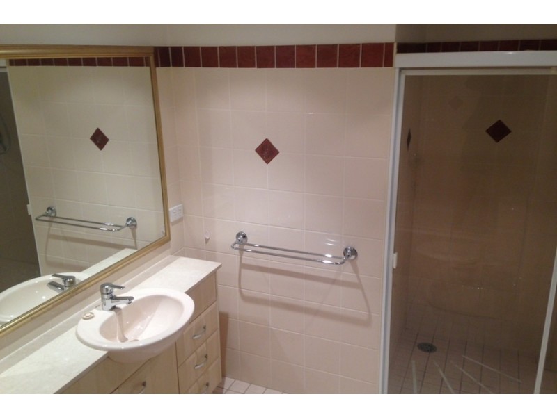 203/97-99 John Whiteway Drive, Gosford NSW 2250