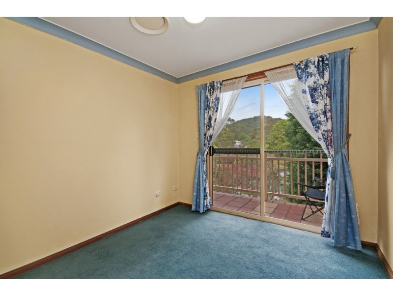 16 Roselands Avenue, Wyoming NSW 2250