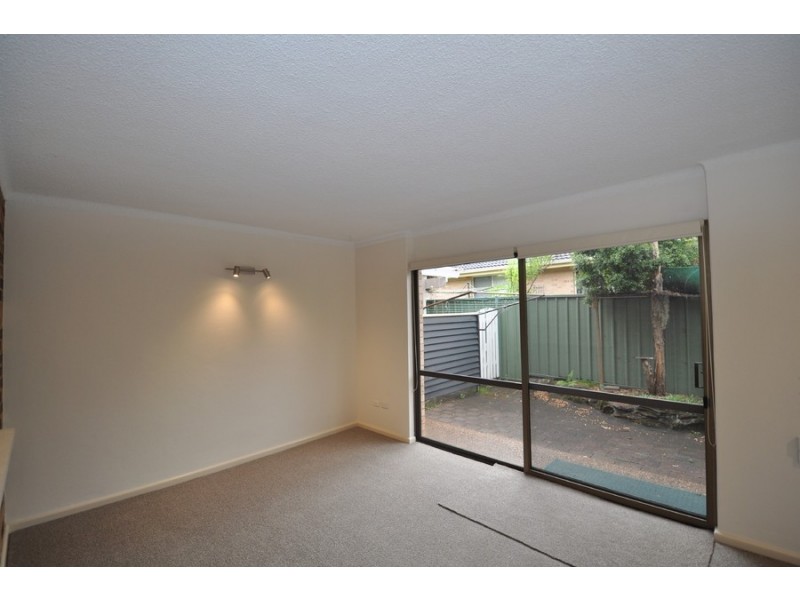 2/20 Russell Street, East Gosford NSW 2250