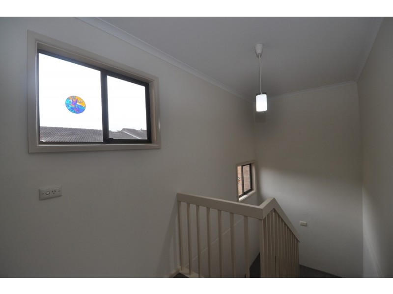 2/20 Russell Street, East Gosford NSW 2250