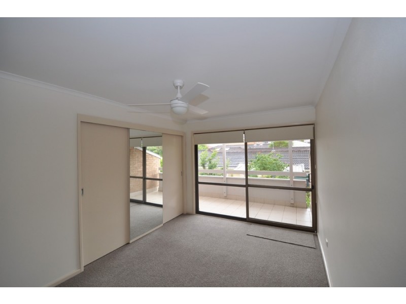 2/20 Russell Street, East Gosford NSW 2250
