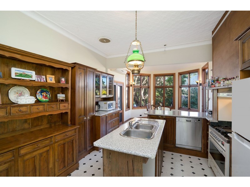 39 Pearson Street, Narara NSW 2250