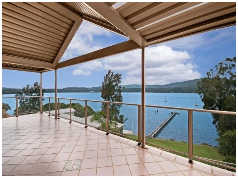 87 Caroline Street, East Gosford NSW 2250