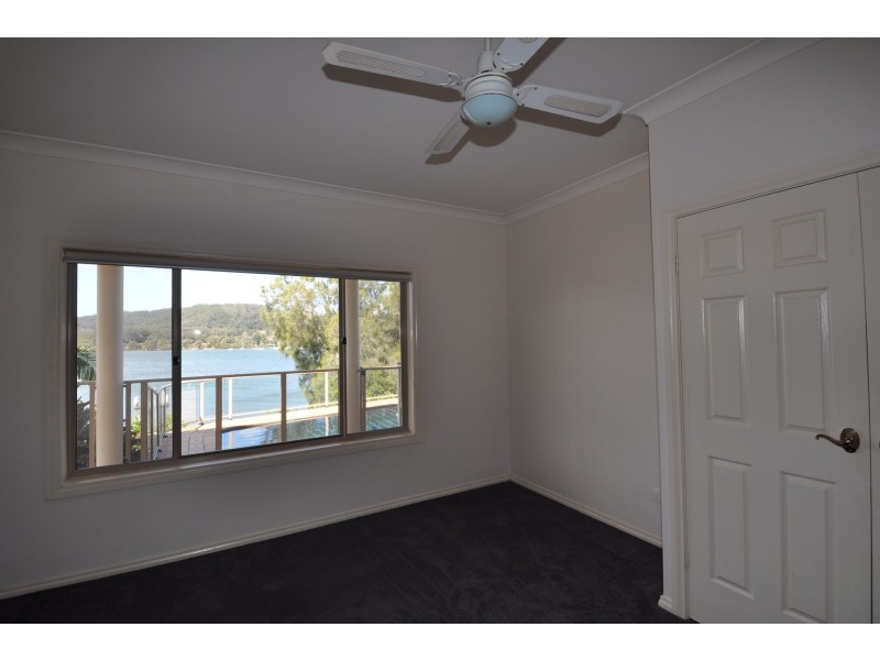 87 Caroline Street, East Gosford NSW 2250