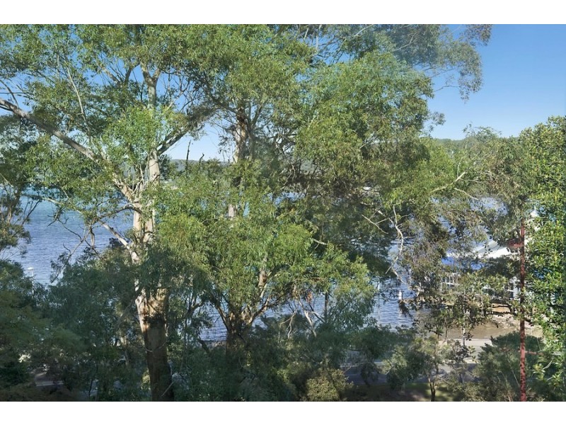 9/1 Mann Street, Gosford NSW 2250