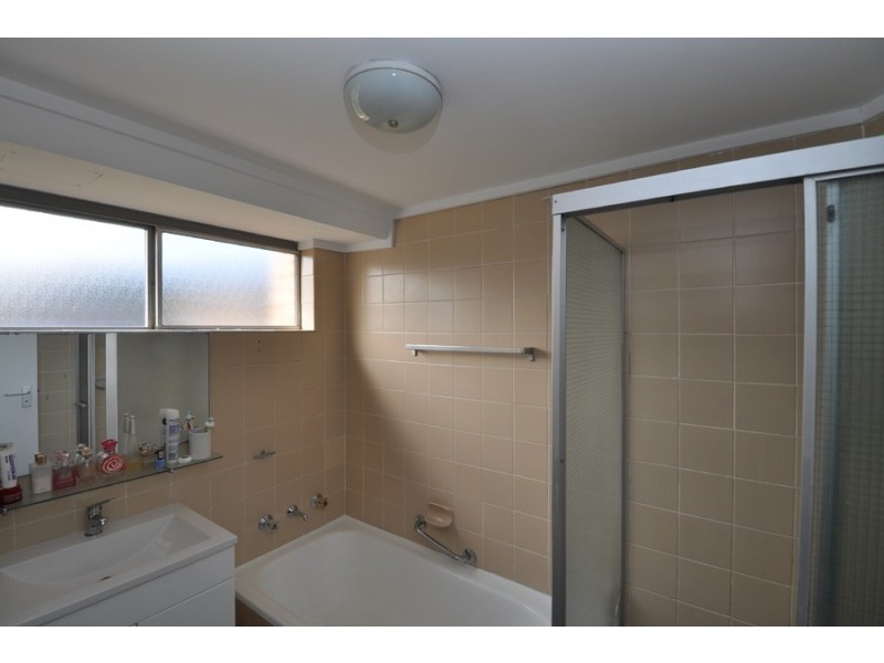 9/1 Mann Street, Gosford NSW 2250