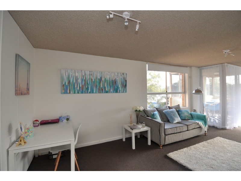 9/1 Mann Street, Gosford NSW 2250