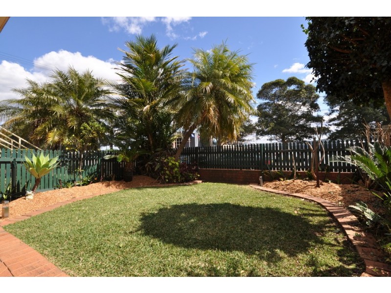 1/29 Masons Parade, Point Frederick NSW 2250