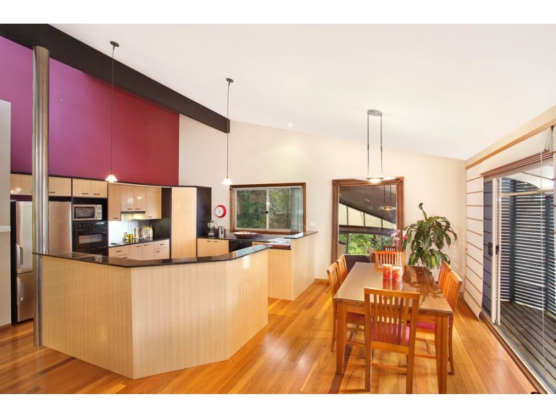 92 Bay View Avenue, East Gosford NSW 2250