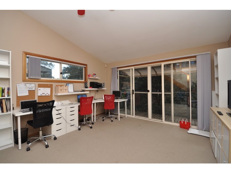 92 Bay View Avenue, East Gosford NSW 2250