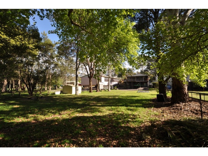 77 Showground Road, Narara NSW 2250