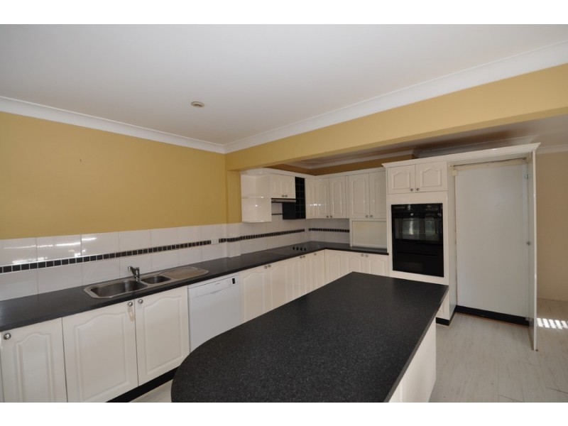77 Showground Road, Narara NSW 2250