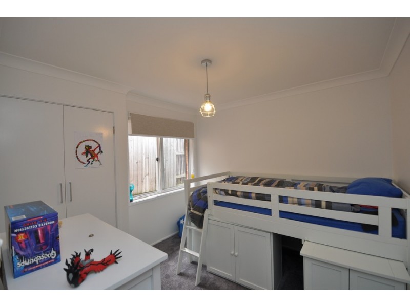 32 Oakes Street, Kariong NSW 2250