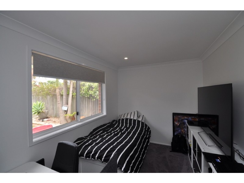 32 Oakes Street, Kariong NSW 2250