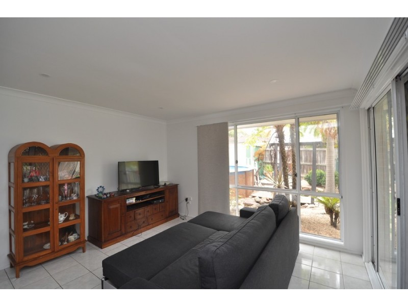 32 Oakes Street, Kariong NSW 2250