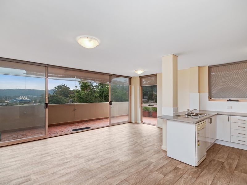 4/60 Henry Parry Drive, Gosford NSW 2250