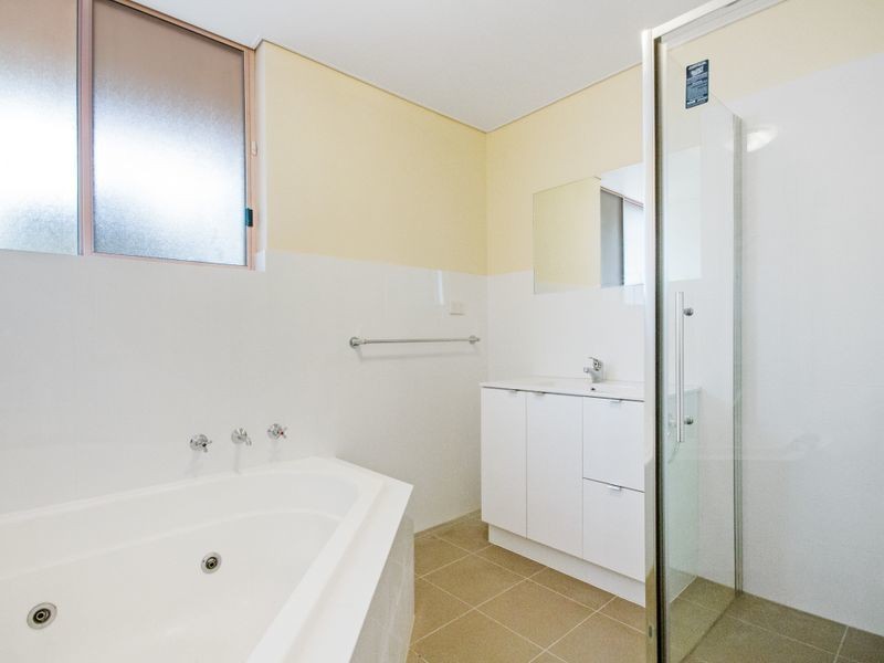 4/60 Henry Parry Drive, Gosford NSW 2250