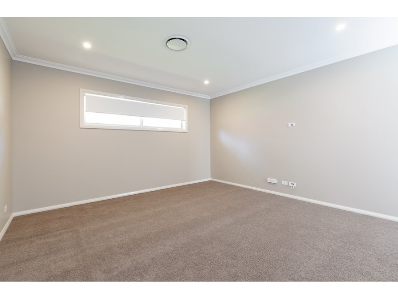 14 Jacana Avenue, Narara NSW 2250