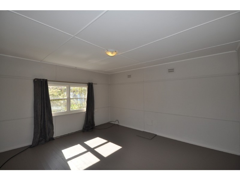48 Webb Street, East Gosford NSW 2250