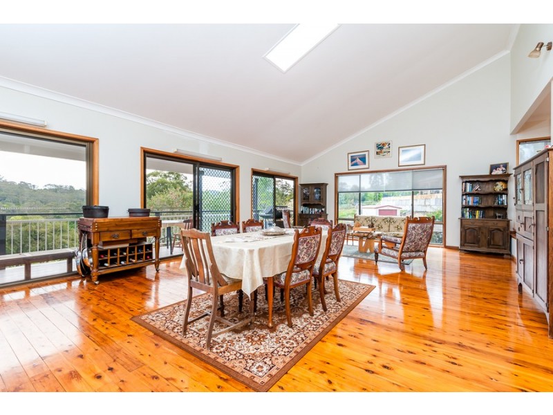 81 The Ridgeway, Lisarow NSW 2250