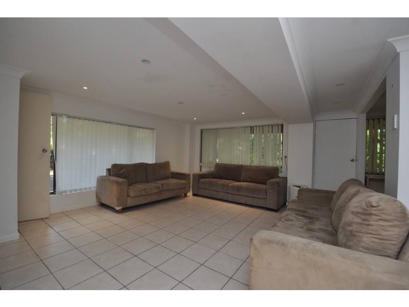 34 Hamilton Close, Niagara Park NSW 2250