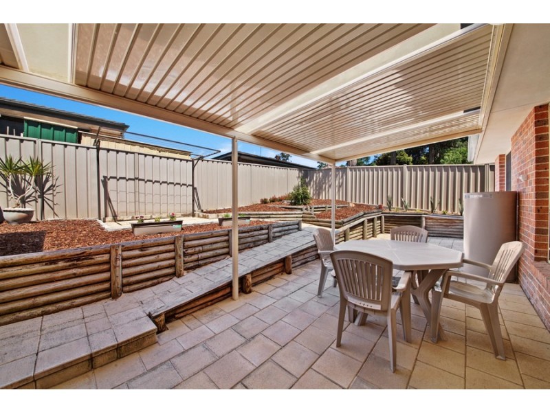 2/15 Sandpiper Place, Green Point NSW 2251
