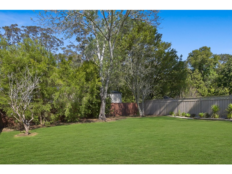 11 Bottlebrush Close, Wyoming NSW 2250