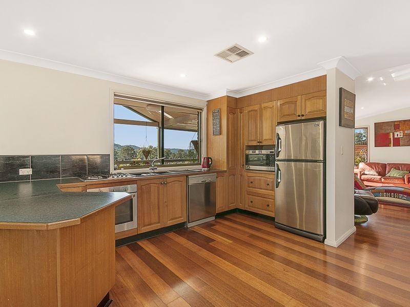 1 Jacana Avenue, Narara NSW 2250