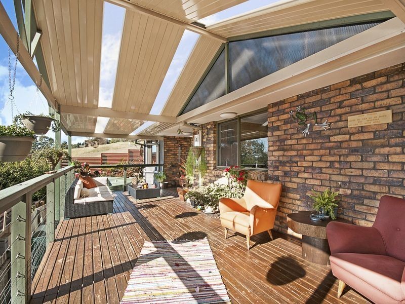 1 Jacana Avenue, Narara NSW 2250