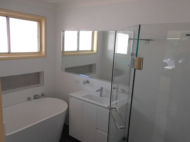 57 Dalton Street, Wyoming NSW 2250